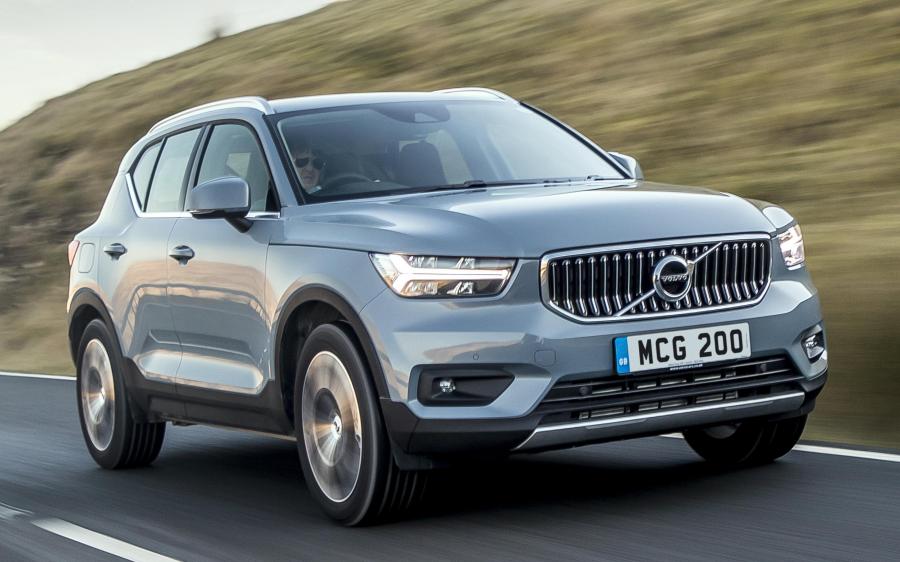 Volvo XC40 T5 Plug-in Hybrid Inscription (UK) '2002